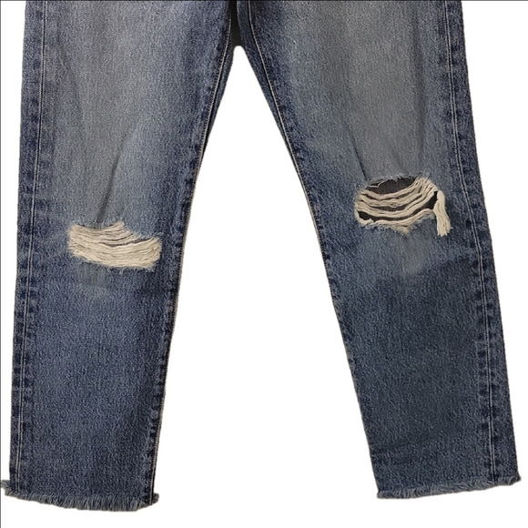 Levi's Women's Blue Distressed Jeans - Picture 3 of 4